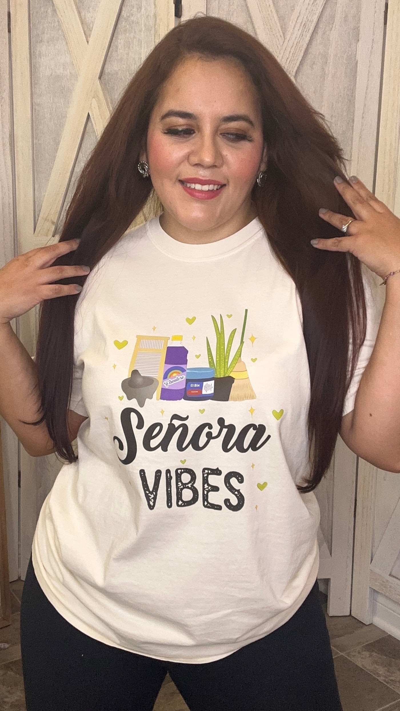 Señora Vibes Tee