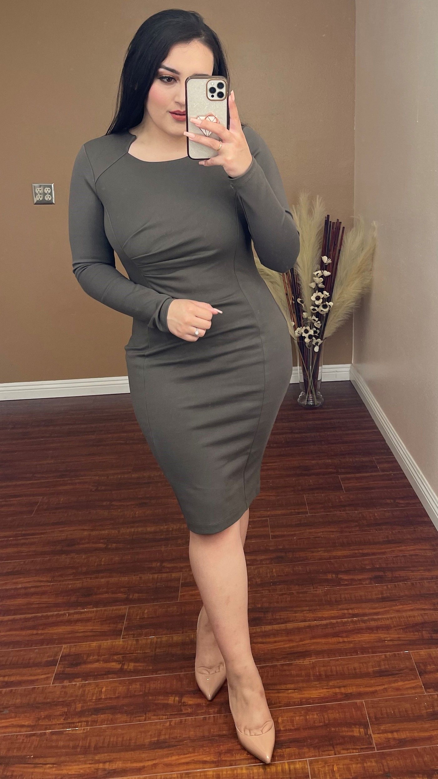 Samantha Midi Dress (Dark Olive)