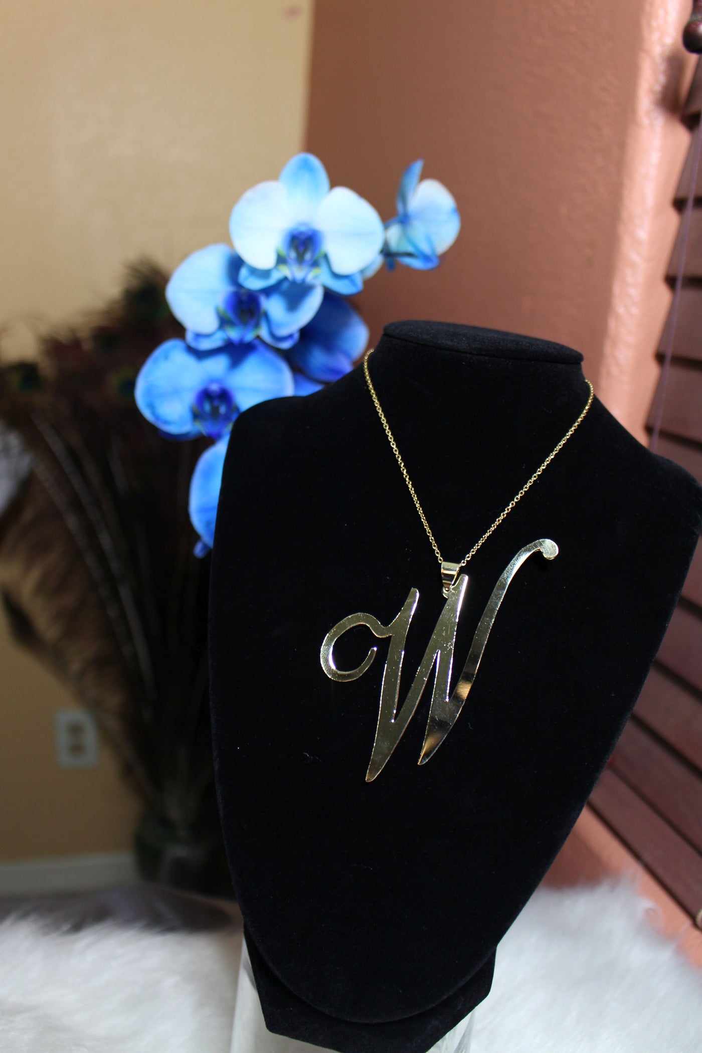 W Necklace