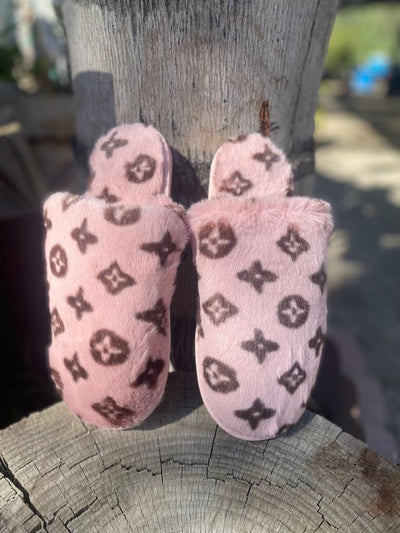 Comfy Slippers (Pink)