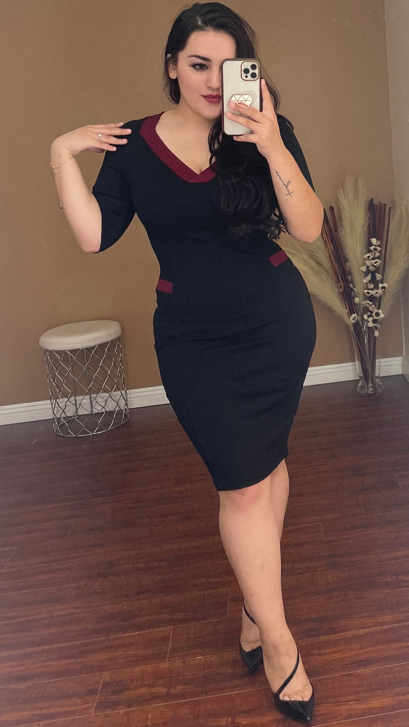 Danielle Dress (Black/Burgundy)