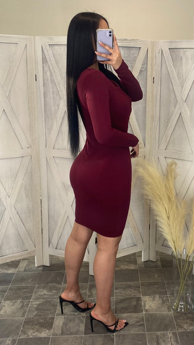 Victoria Dress (Burgundy)